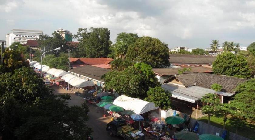 Mekong Sunshine Hotel Vientiane Dış mekan fotoğraf